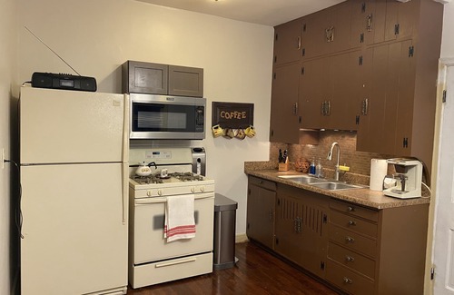 Owatonna House | Historic downtown flat