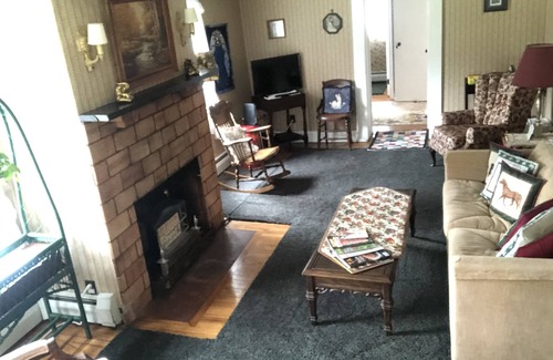 Natrona Heights Other | Historic Farmhouse north of Pittsburgh