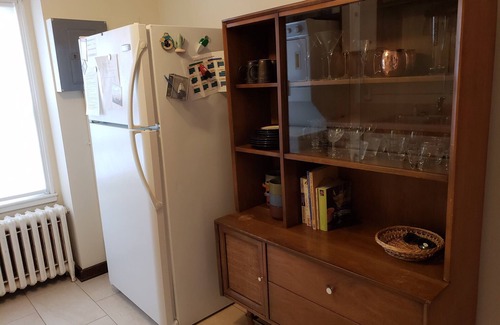 Greendale House | Historic Greendale Original within short walking distance of the quaint village