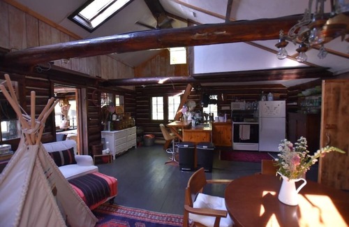 Waupaca Cabin | Historic Log Cabin on Miner Lake - Chain O' Lakes