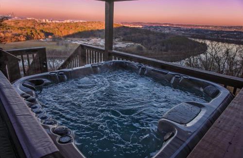 Chattanooga Hotel | Historic Riverview Inn Suite Ten