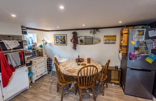 Kessingland Cottage | Historic seafront cottage, projector, piano etc