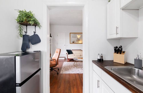 Macon Apartment | Historic Suite Near Mercer & Downtown