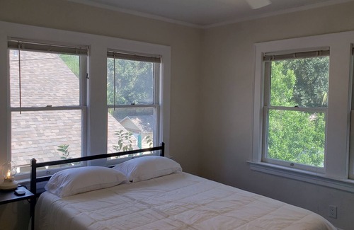 Riverside House | Historic, walkable 1927 Riverside home w/parking