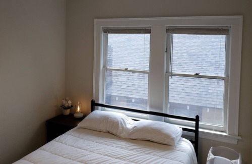 Riverside House | Historic, walkable 1927 Riverside home w/parking