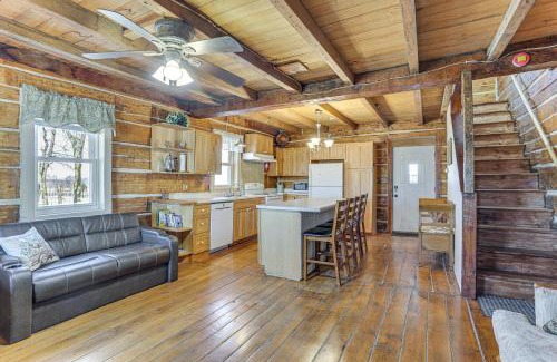 Rubicon House | Historical Log Cabin on 80 Acres in Hartford!