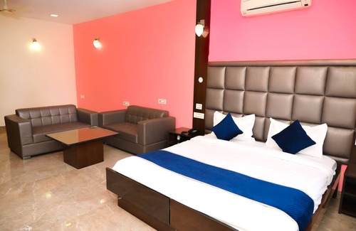 Greater Noida Resort | HITE Resort Greater Noida