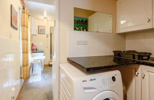 Gorleston-on-Sea House | Hodges - Uk30761