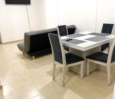 Leon House | Hogar Cálido y Acogedor