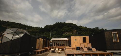 Tsukuba Cabin | Hole 37