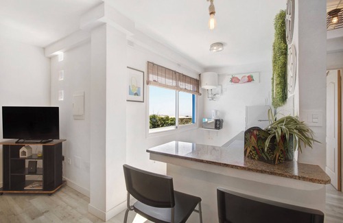 Guimar Apartment | Holiday Apartment "Hacienda La Extremeña Tropical" with Sea View, Shared Terrace & Wi-Fi