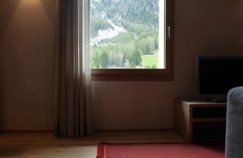Berguen Apartment | Holiday apartment Bergün/Bravuogn for 1 - 4 persons - Holiday apartment