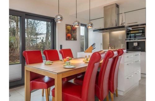 Juliusruh Apartment | Holiday Apartment 1 Comfortable Vacation Home