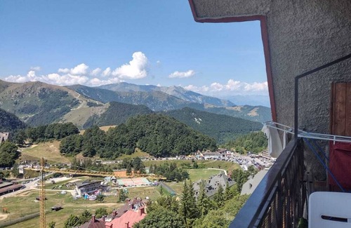 Prato Nevoso Apartment | Holiday Apartment 'Bilocale 200mt Dagli Impianti' near Slopes with Private Balcony