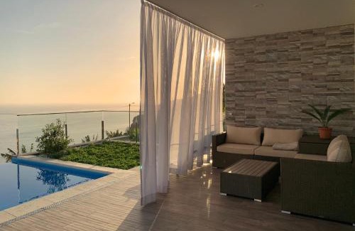 Tabua House | Holiday Apartment Sunset Ocean