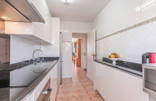 Puerto de Pollensa Apartment | Holiday Apartment "Veleta ll" close to Beach with Sea View, Shared Pool & Wi-Fi