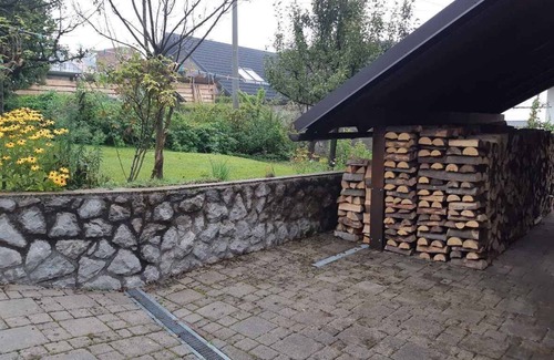 Delnice Apartment | Holiday apartment with separate entrance, forest view in a quiet part of town