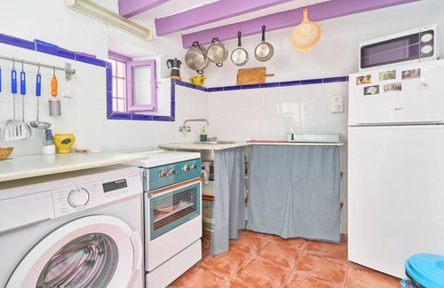 Canillas de Aceituno House | Holiday Home 'Casa Rural El Tesillo' with Mountain View and Wi-Fi