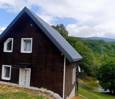 Kulen Vakuf House | Holiday home Alen