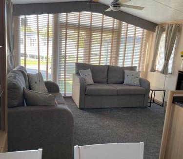 Great Yarmouth Resort | Holiday home at cherry tree holiday park Burgh castle Great Yarmouth Norfolk