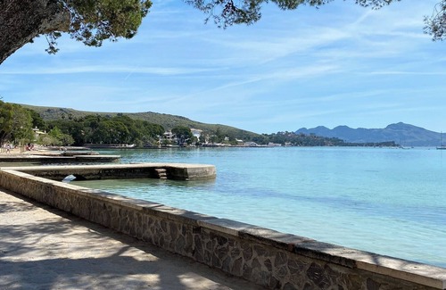 Puerto de Pollensa House | Holiday Home Catalina 2A Tres Dormitorios with Sea View, Wi-Fi & Terrace