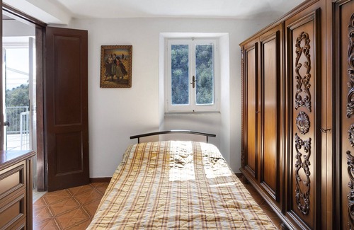 Ricco del Golfo di Spezia House | Holiday Home 'Campagna 5 Terre' with Mountain View, Wi-Fi and Air Conditioning