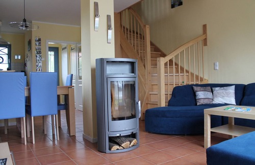 Zingst House | Holiday Home "Carpe Diem" close to the Beach with Garden & Wi-Fi