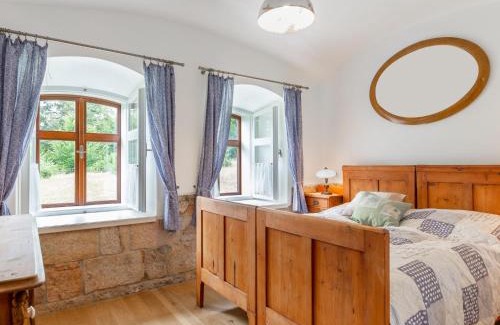 Dolni Olesnice House | Holiday Home Dolní Olešnice by Interhome