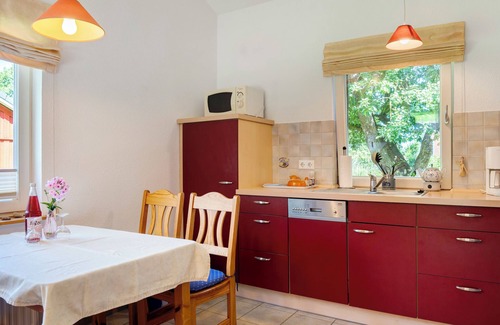 Munkbrarup House | Holiday Home 'Ferienhaus Seeschwalbe' with Private Terrace, Private Garden and Wi-Fi