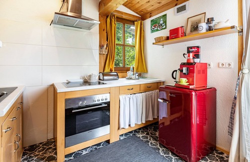 Loffingen House | Holiday Home 'Ferienhaus Christina' with Private Terrace and Private Garden