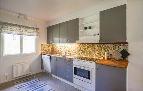 Tingstade House | Holiday Home Hangvar Gullauser Lärbro