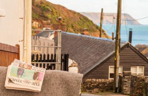 Portloe House | Holiday Home Hillside by Interhome