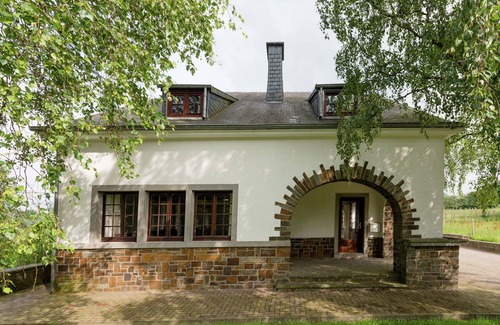 Deiffelt House | Holiday Home in Deiffelt near Forest