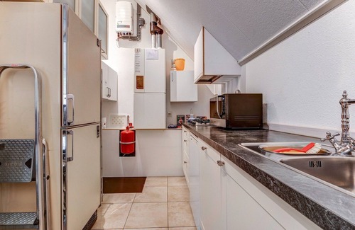 Oldenzaal House | Holiday home in Oldenzaal with hot tub
