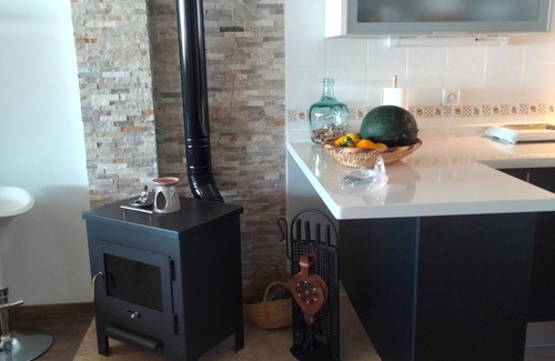 Enix House | Holiday Home 'La Mafalda' with Sea View, Private Terrace and Air Conditioning