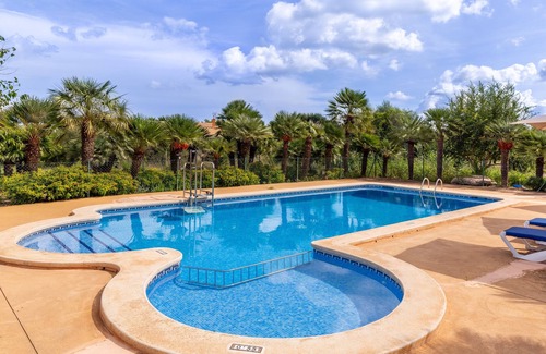 Muro House | Holiday Home 'Palmitos 1' with Sea View, Wi-Fi and Air Conditioning