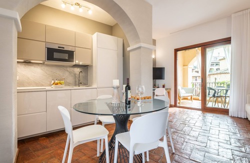 Villasimius House | Holiday Home 'Raggio Di Luna 2' with Private Terrace, Wi-Fi and Air Conditioning