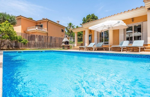 Playa de Palma House | Holiday Home 'Ramón' with Private Pool, Wi-Fi and Air Conditioning