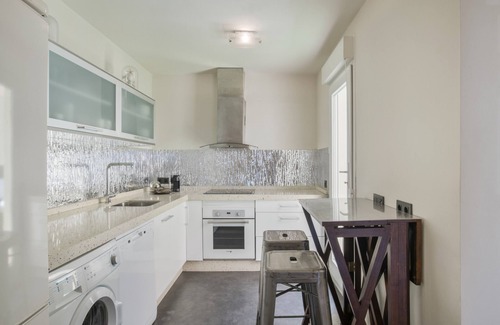 Tarifa House | Holiday Home 'Tarifa' with Sea Views, Wi-Fi and Air Conditioning