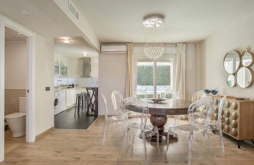 Tarifa House | Holiday Home 'Tarifa' with Sea Views, Wi-Fi and Air Conditioning