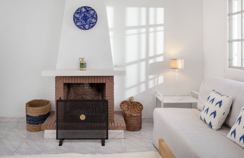 Benajarafe House | Holiday Home 'Villa Julia' with Mountain View, Shared Pool and Wi-Fi