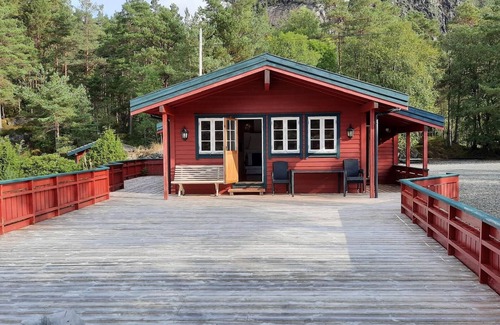 Suldal House | Holiday house Hebnes for 1 - 6 persons with 3 bedrooms - Holiday house