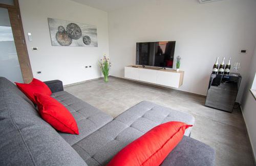 Slap House | Holiday house Oljka