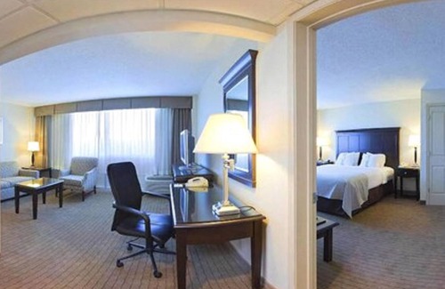 Crestline Heights Hotel | Holiday Inn Birmingham-Airport by IHG