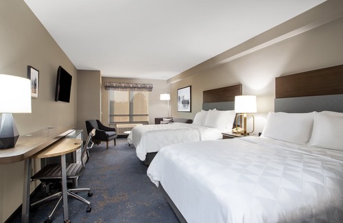 Valdosta Hotel | Holiday Inn Conference Center - Valdosta by IHG