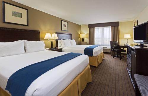 Moultrie Hotel | Holiday Inn Express and Suites Moultrie by IHG