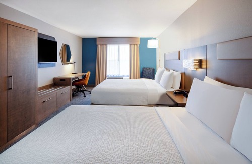 Turlock Hotel | Holiday Inn Express and Suites Turlock by IHG