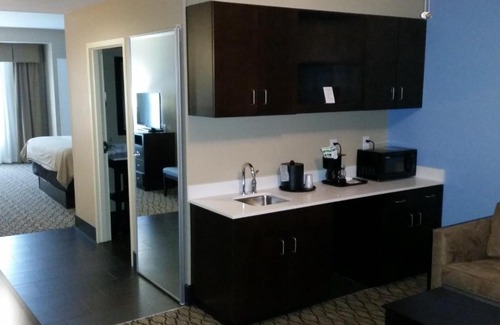 Atascocita Hotel | Holiday Inn Express and Suites Atascocita - Humble - Kingwood by IHG