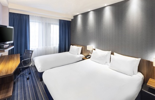 Arnhem Hotel | Holiday Inn Express Arnhem by IHG