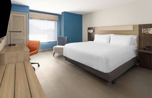 Downtown Hotel | Holiday Inn Express Augusta Downtown by IHG